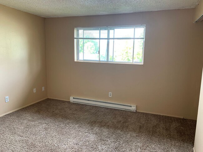 Building Photo - 4166 SW 170th Ave