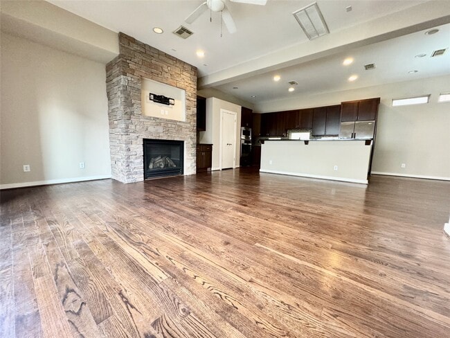 Building Photo - 1515 Birdsall St