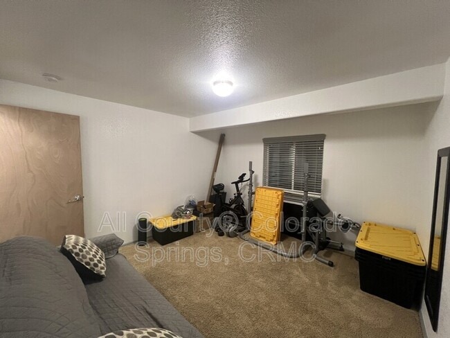Building Photo - 6168 Rocking Chair Ln
