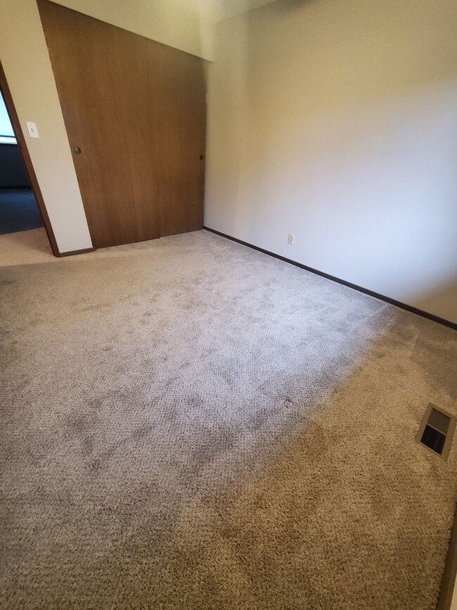 Building Photo - Charming Rambler in Renton Highlands