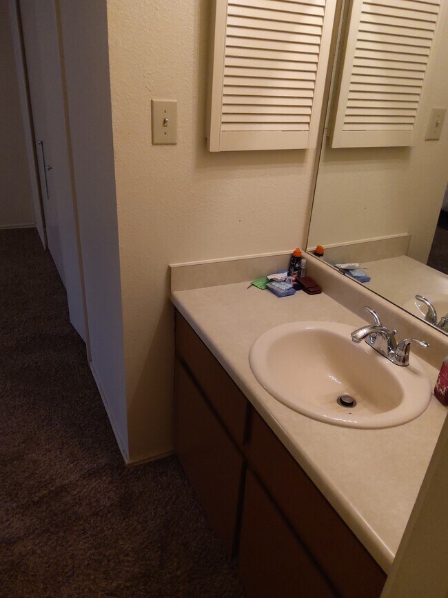 Building Photo - 5604 Rose Dawn