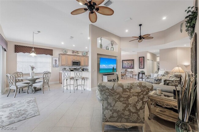 Building Photo - 16580 Crownsbury Way