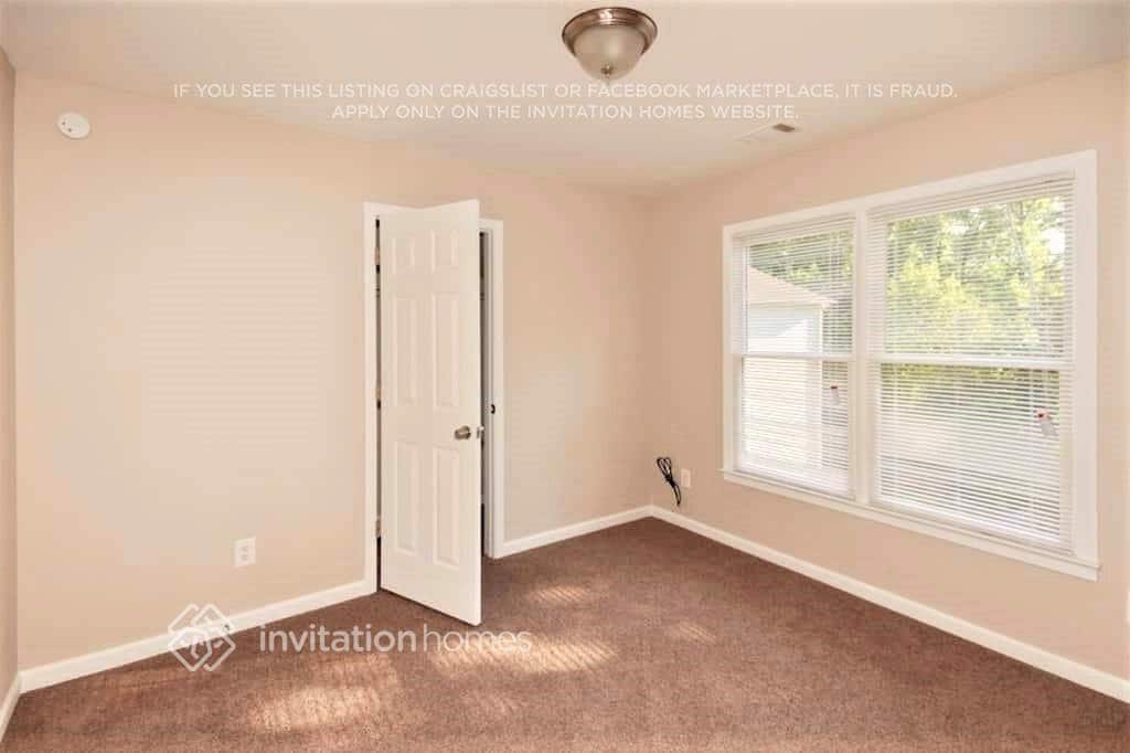 Building Photo - 3850 Ansley Park Dr