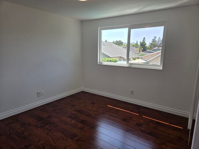 Building Photo - 14671 Kimberly Cir