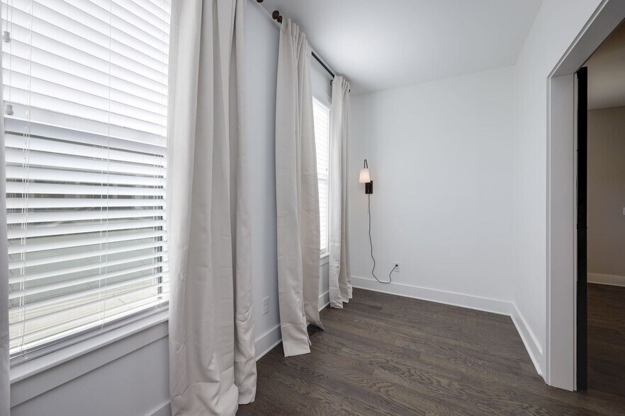 Inside reading room/office - 726 Mill Creek Meadow Dr