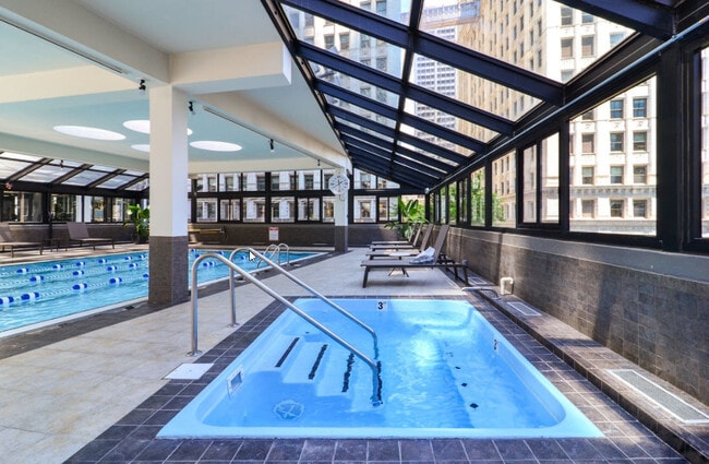 Building Photo - 405 N Wabash Ave