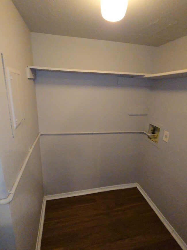 Building Photo - 12634 Ashford Meadow Dr