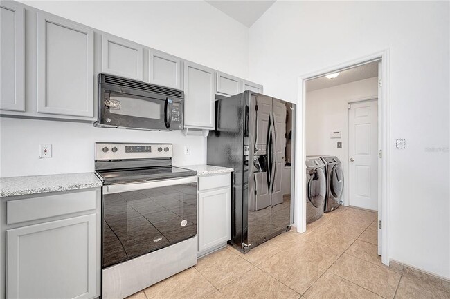 Building Photo - 2422 Black Powder Ln