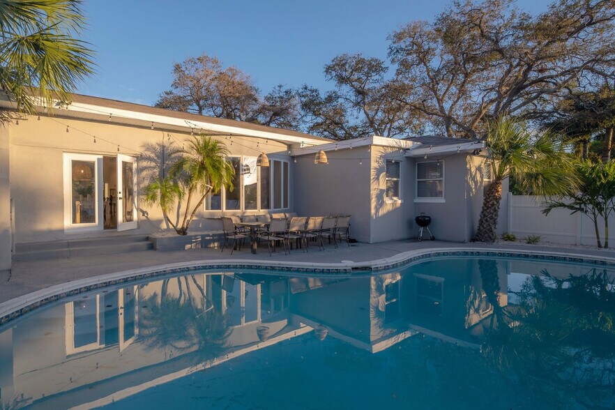 Building Photo - 125 Harbor Bluff Dr