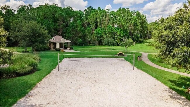 Building Photo - 7138 Five Oaks Dr
