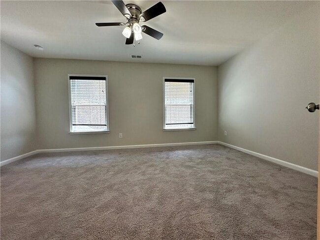 Building Photo - 3253 Cavendish Ct NE