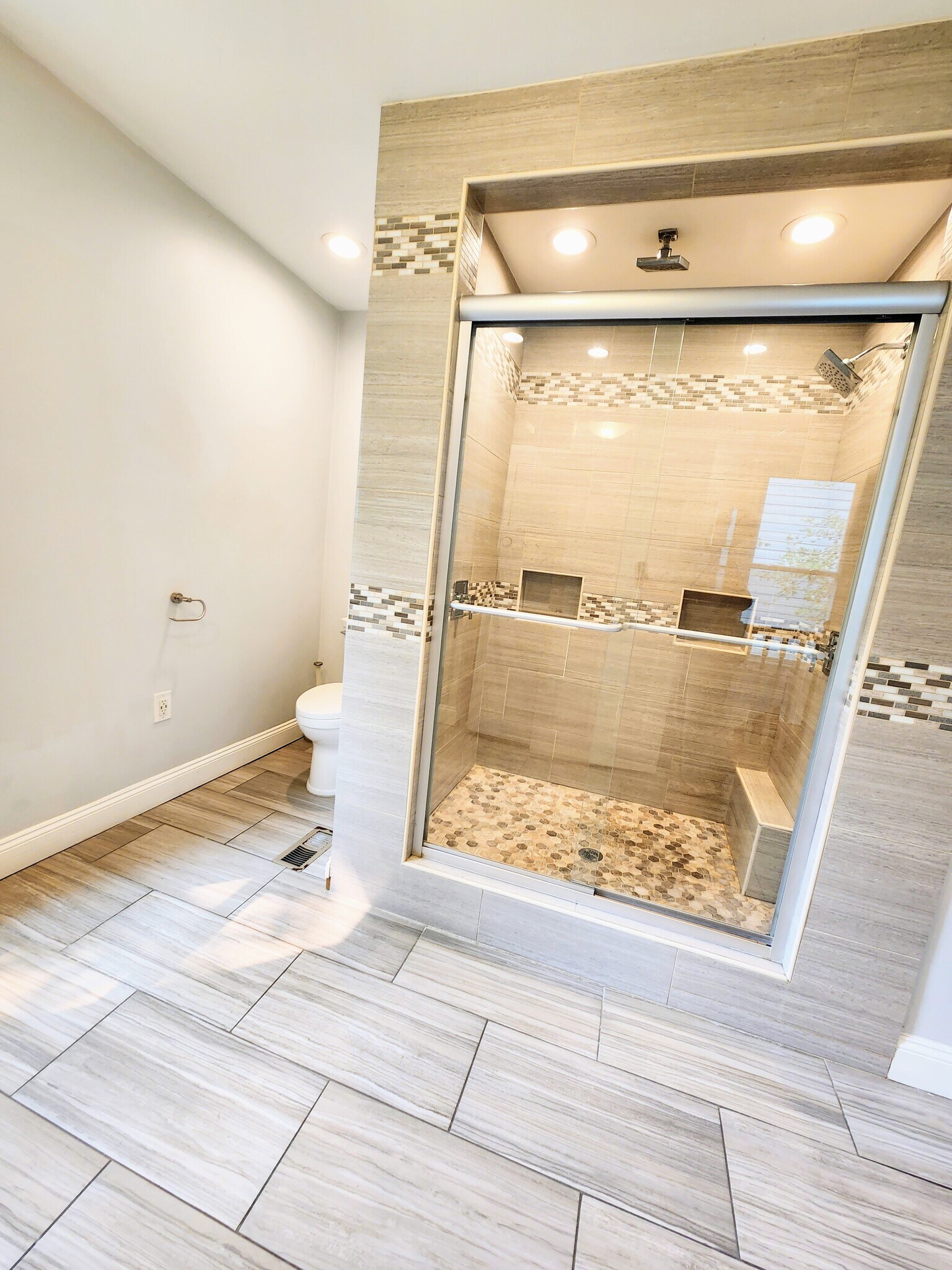 Building Photo - 904 Sewickley Heights Dr