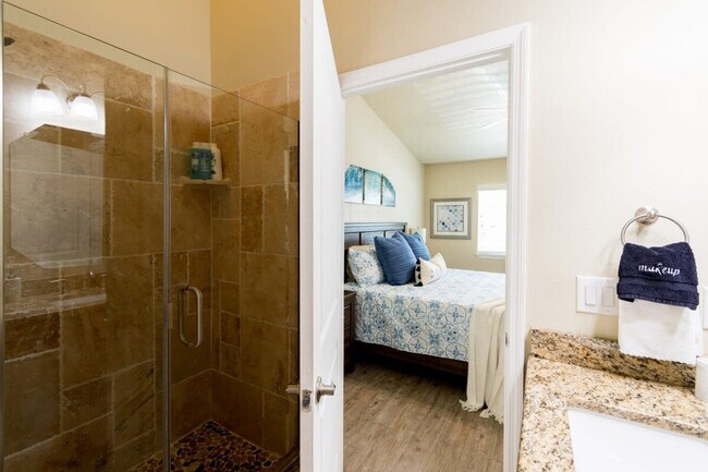 Building Photo - 202 Ivory Coral Ln