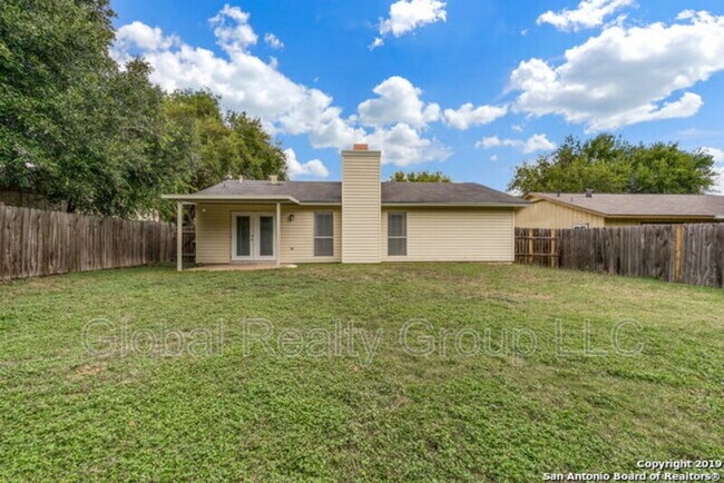 Building Photo - 109 Meadow Way