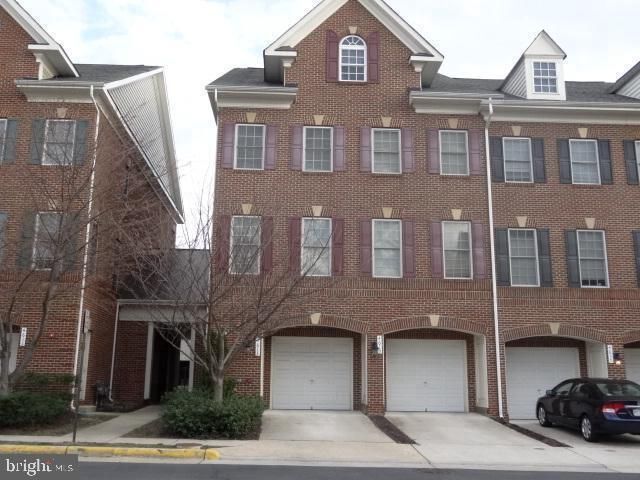 Building Photo - 4613 Hummingbird Ln