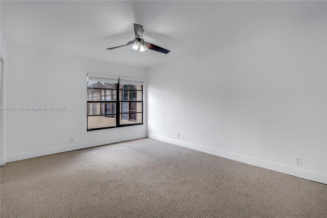 Building Photo - 2530 Coral Springs Dr