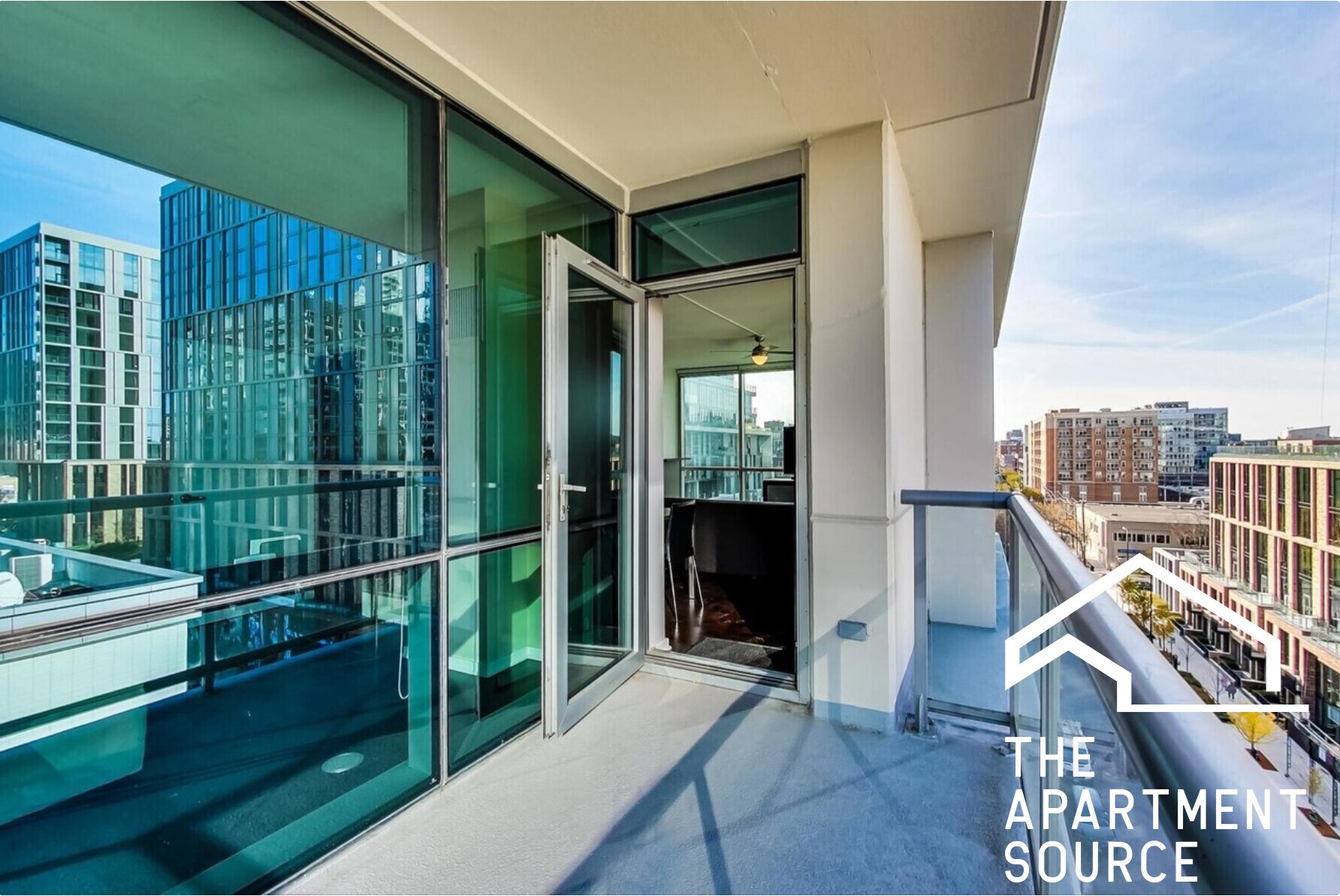 Building Photo - 123 S Green St