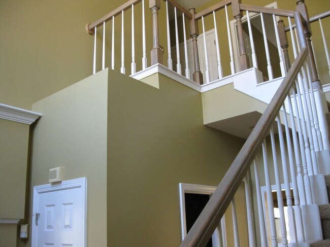 Building Photo - 5465 Derby Chase Ct