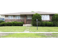 Building Photo - 2930 192nd Pl