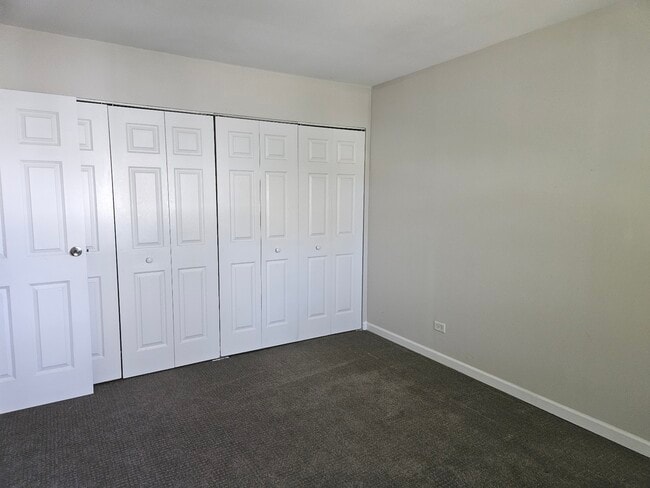 Building Photo - 228 Monroe Rd