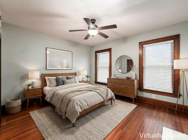 Building Photo - Central German Village Location!