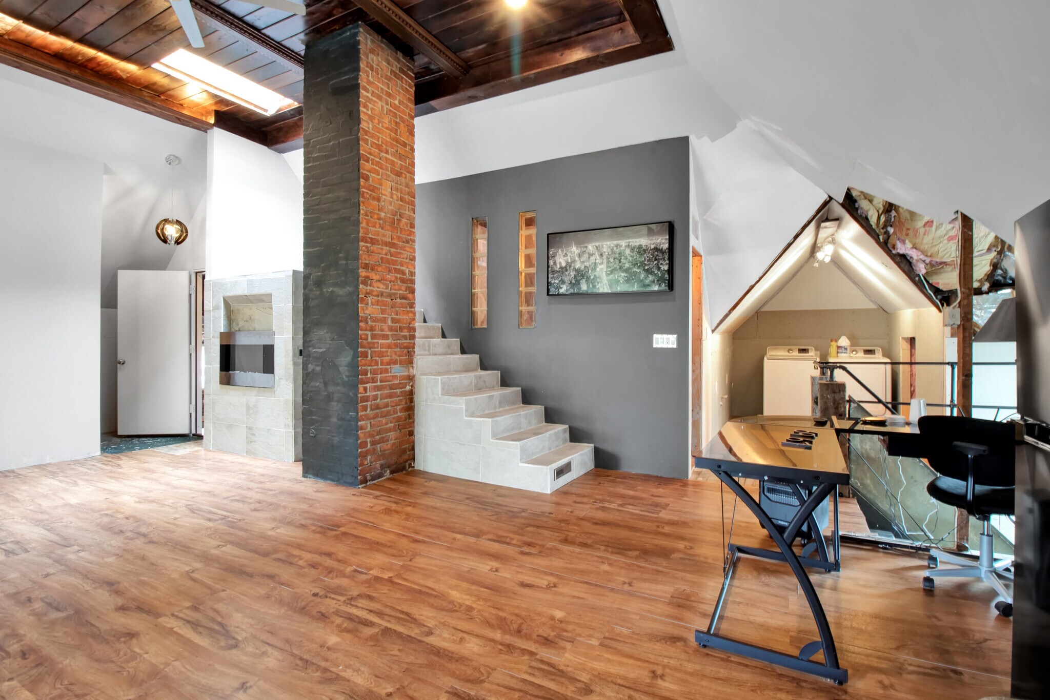 Building Photo - 67 Crescent Ave