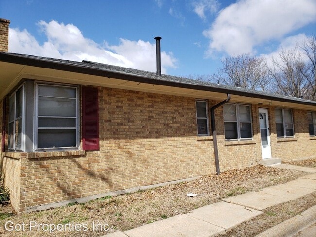Primary Photo - 7219-7239 Olive Blvd