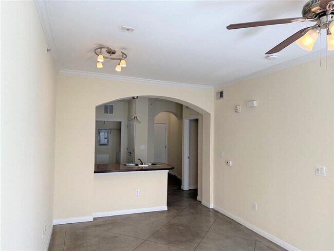 Building Photo - 2505 San Gabriel St