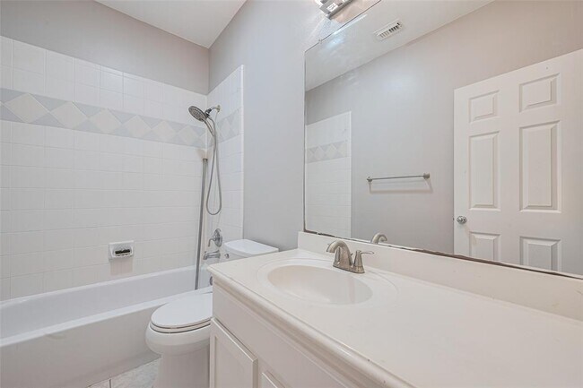 Building Photo - 7130 Harmony Cove