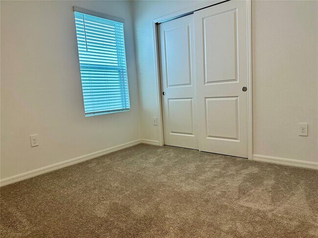 Building Photo - 534 Wayland Dr