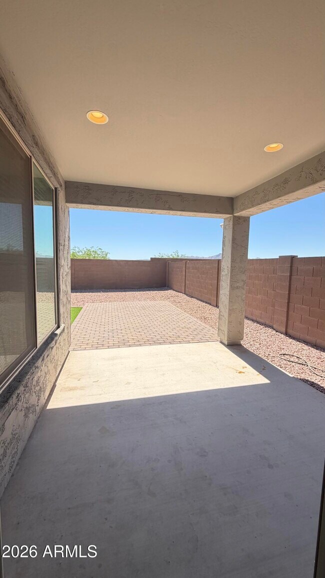 Building Photo - 8529 S 67th Dr