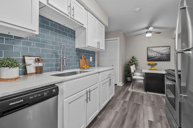 Building Photo - Stephenson House - Madison Heights, MI