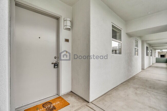 Building Photo - 13045 Pacific Promenade