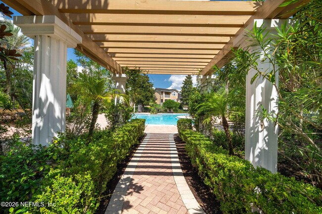 Building Photo - 10075 GATE N Pky