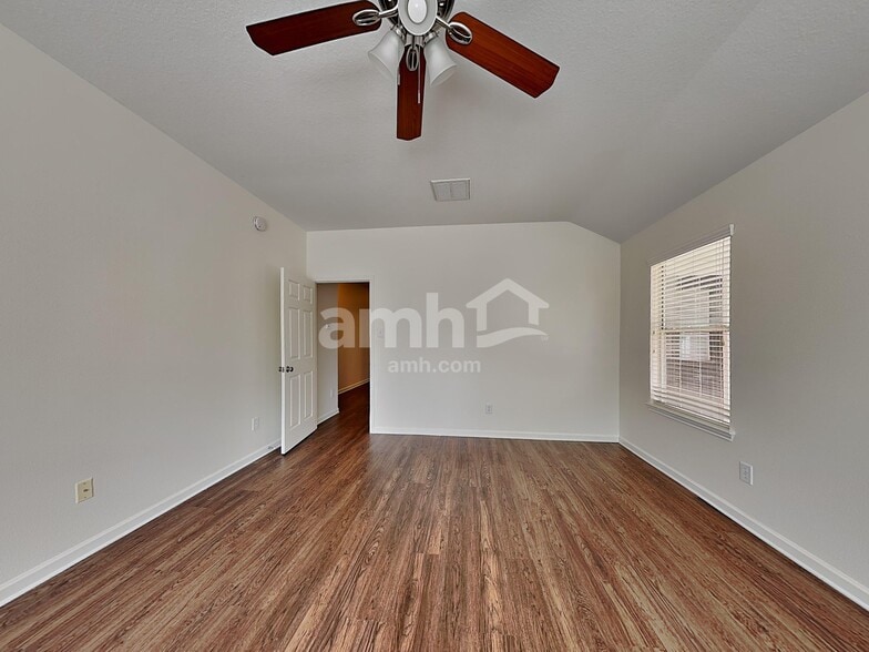 Building Photo - 4910 Monarch Meadow Ln