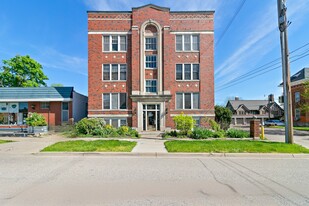 Building Photo - 108 Washtenaw Ave