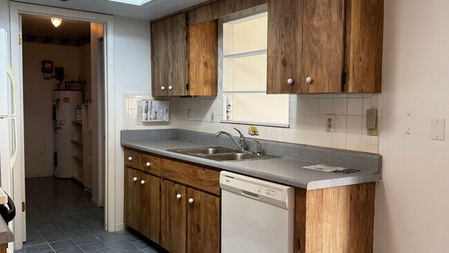 Building Photo - 8449 SW 106th Pl