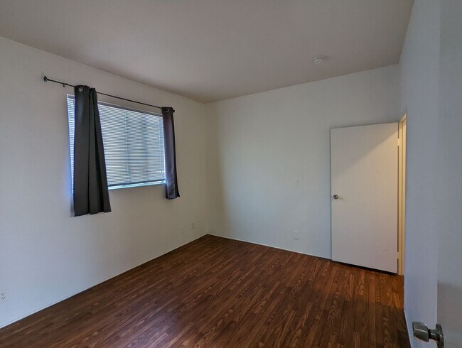 Building Photo - Doheny