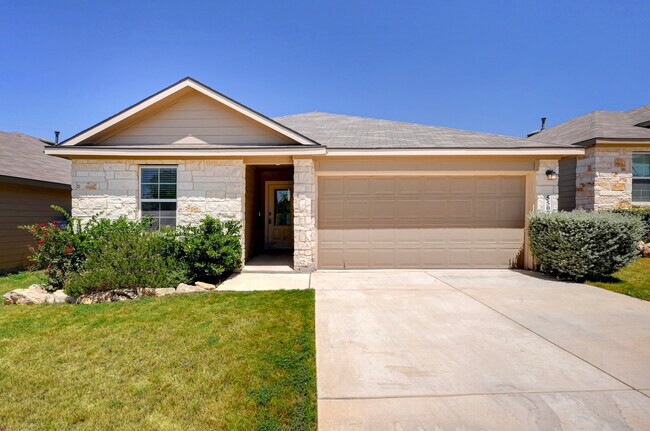 Primary Photo - 5507 Stormie Keep