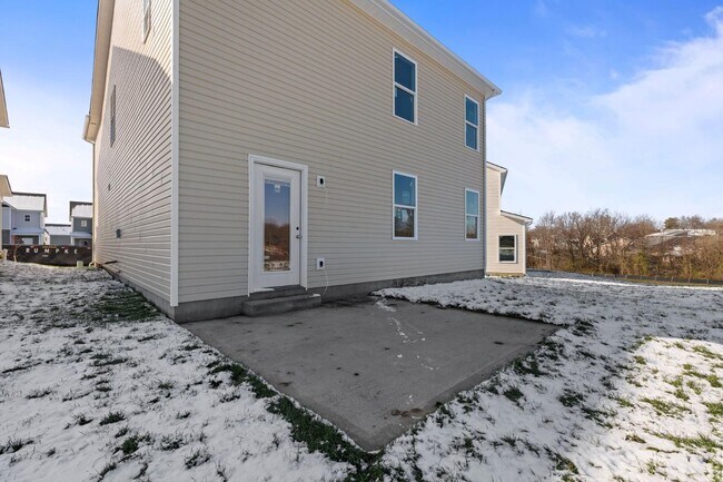 Building Photo - 108 Lambert Fld