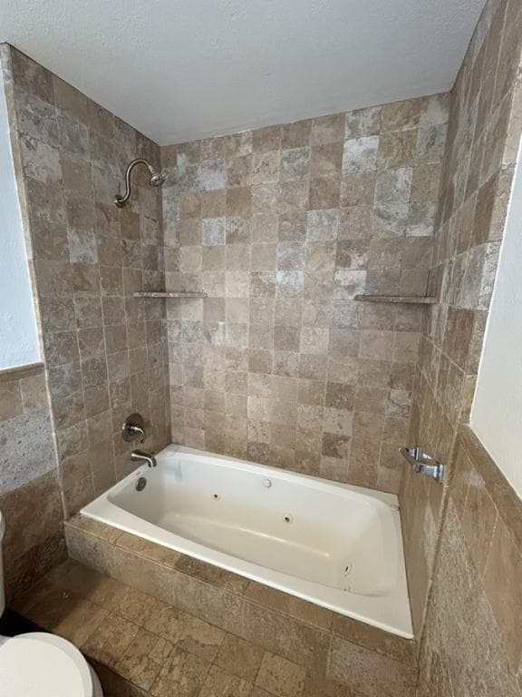 Building Photo - 16101 Ash St