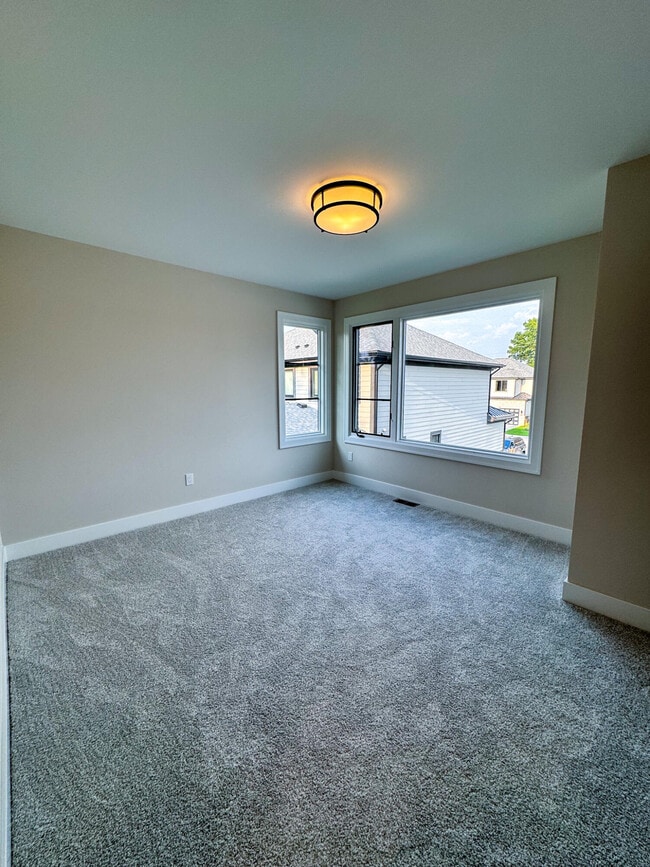 Building Photo - 54759 Camden Ct