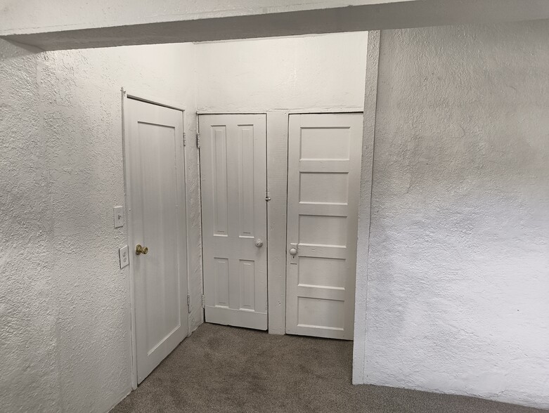 Building Photo - 1720 San Bernardino Ave