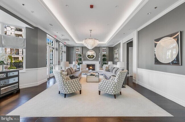 Building Photo - 8201 River Rd