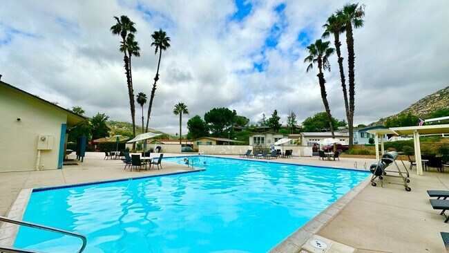 Building Photo - Light, Bright, and Freshly Updated Home in the Gated & Desirable Champagne Village 55+ Community!