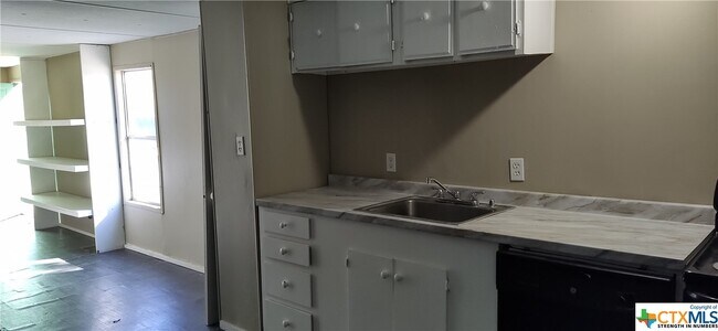 Building Photo - 8926 Witter Ln