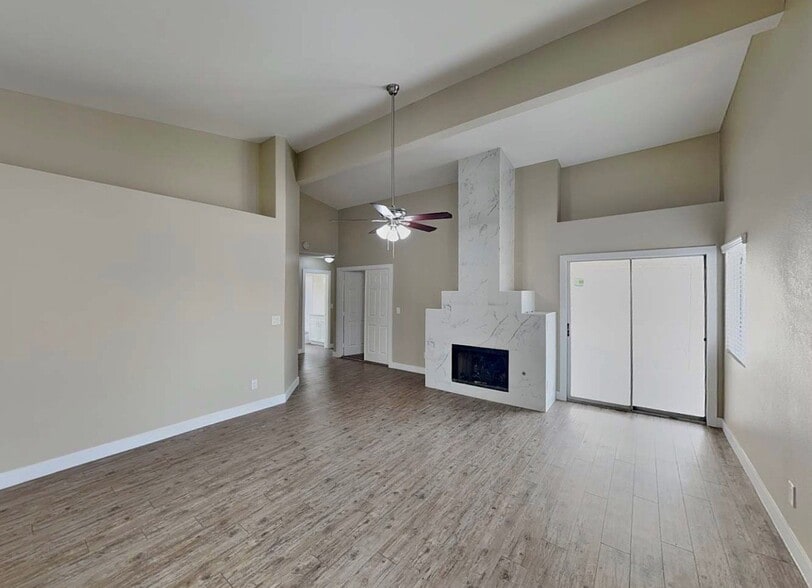 Building Photo - 1612 Fig Palm Ct