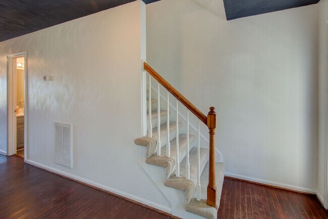 Building Photo - 427 Las Gaviotas Blvd