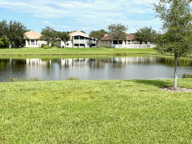 Building Photo - 4208 Troon Pl