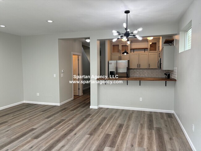 Building Photo - 21514 104th Street Ct E